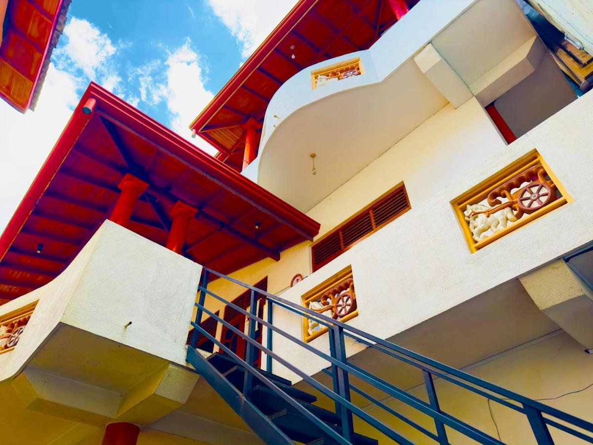 Golden Town Hotel Tangalle Bagian luar foto